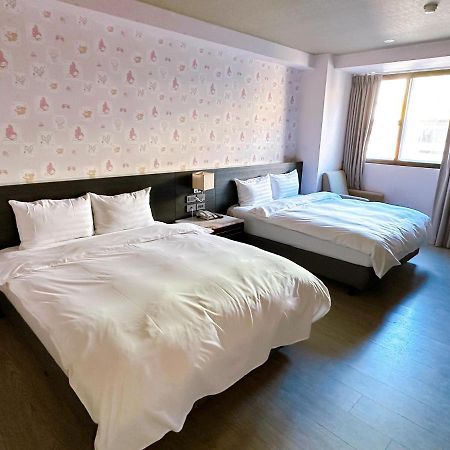 Dlinn Hotel Taizhong Zewnętrze zdjęcie