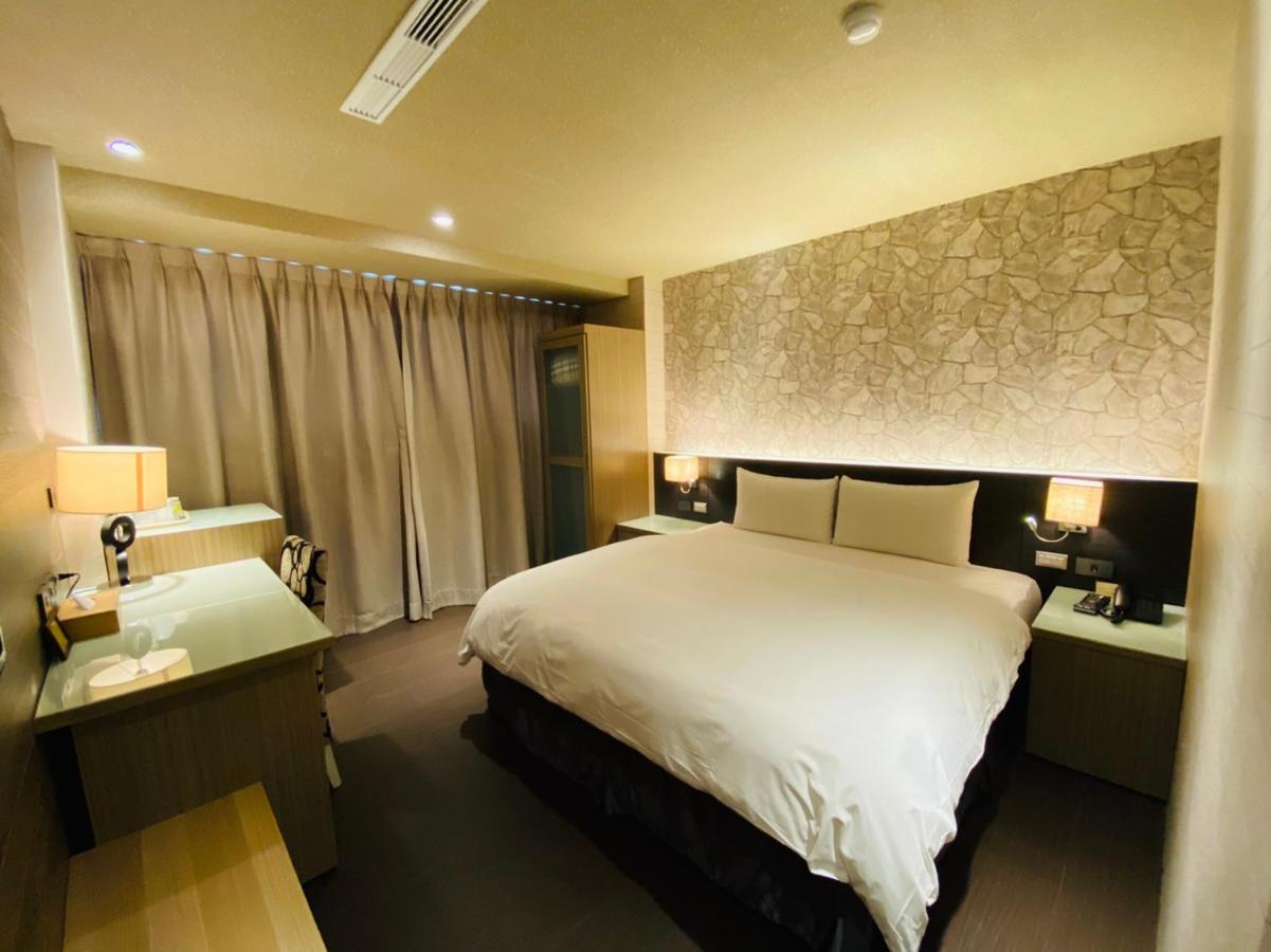 Dlinn Hotel Taizhong Zewnętrze zdjęcie