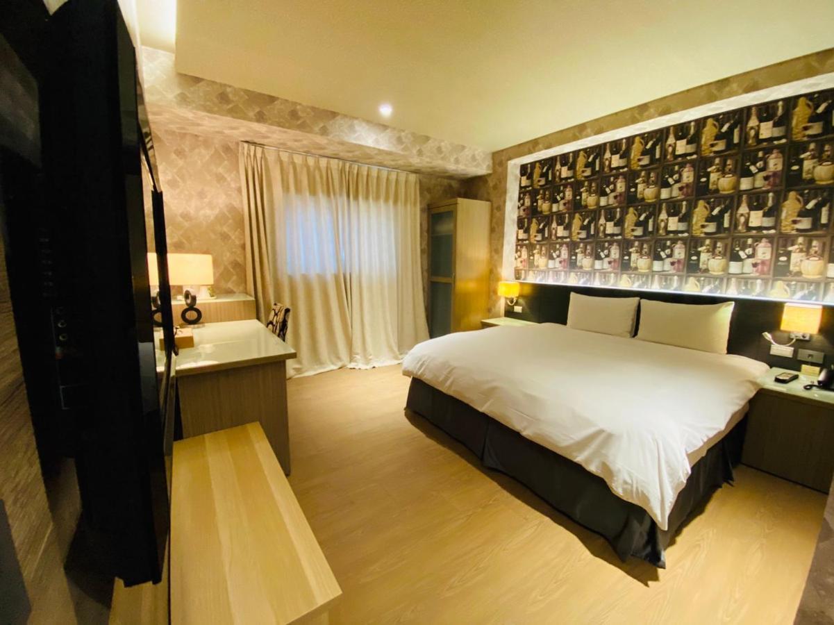 Dlinn Hotel Taizhong Zewnętrze zdjęcie