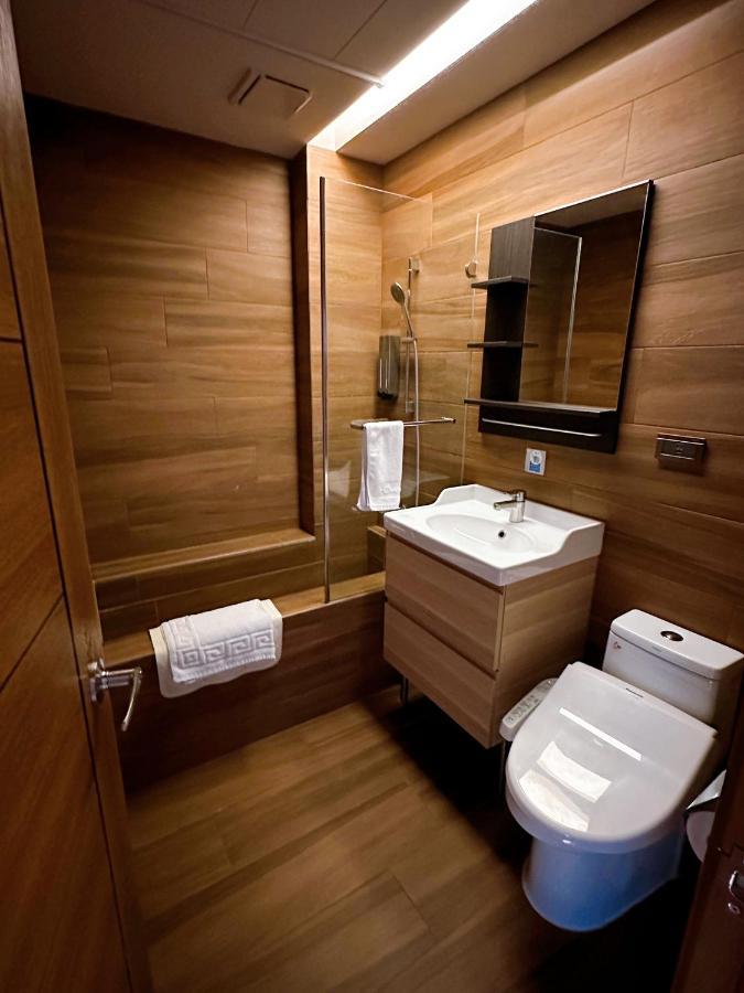 Dlinn Hotel Taizhong Zewnętrze zdjęcie